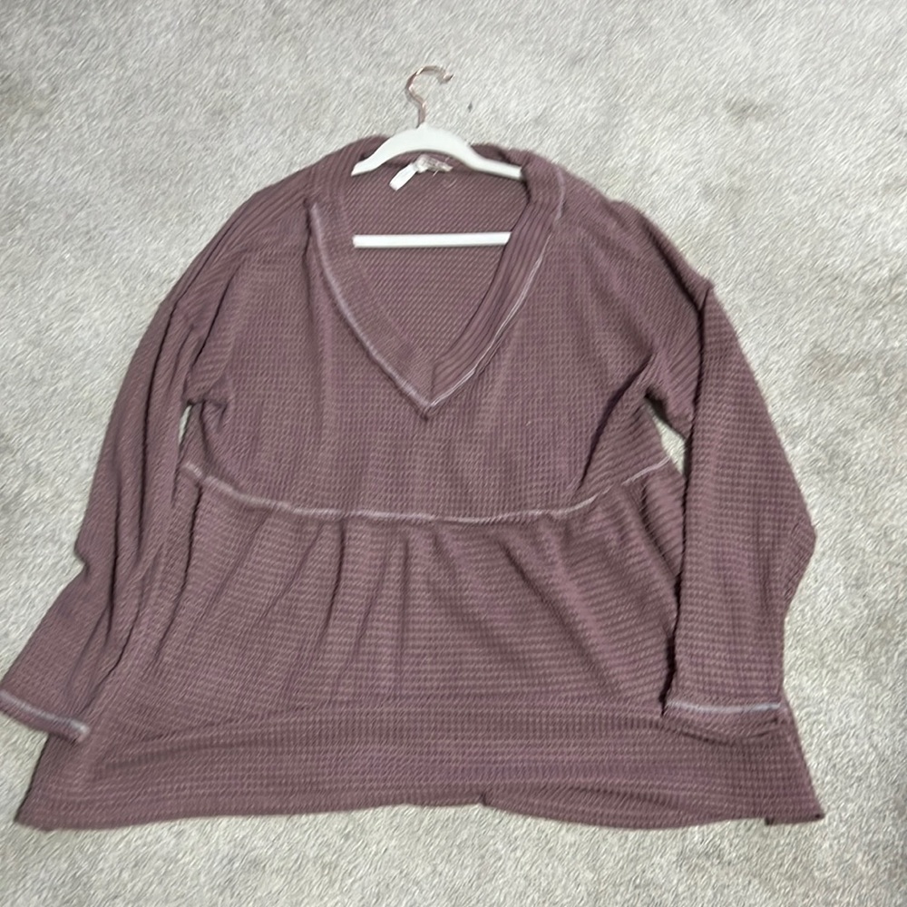 Super soft flowy waffle knit shirt